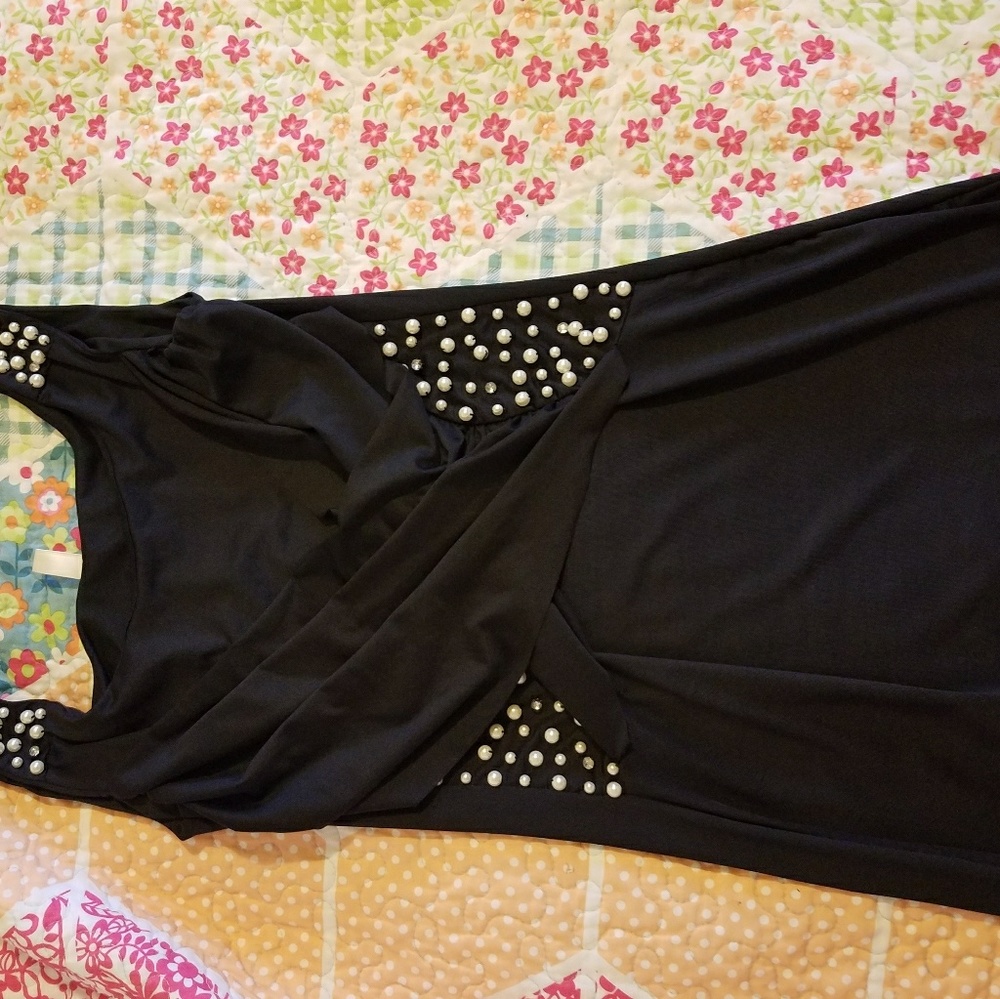 Cute black dress